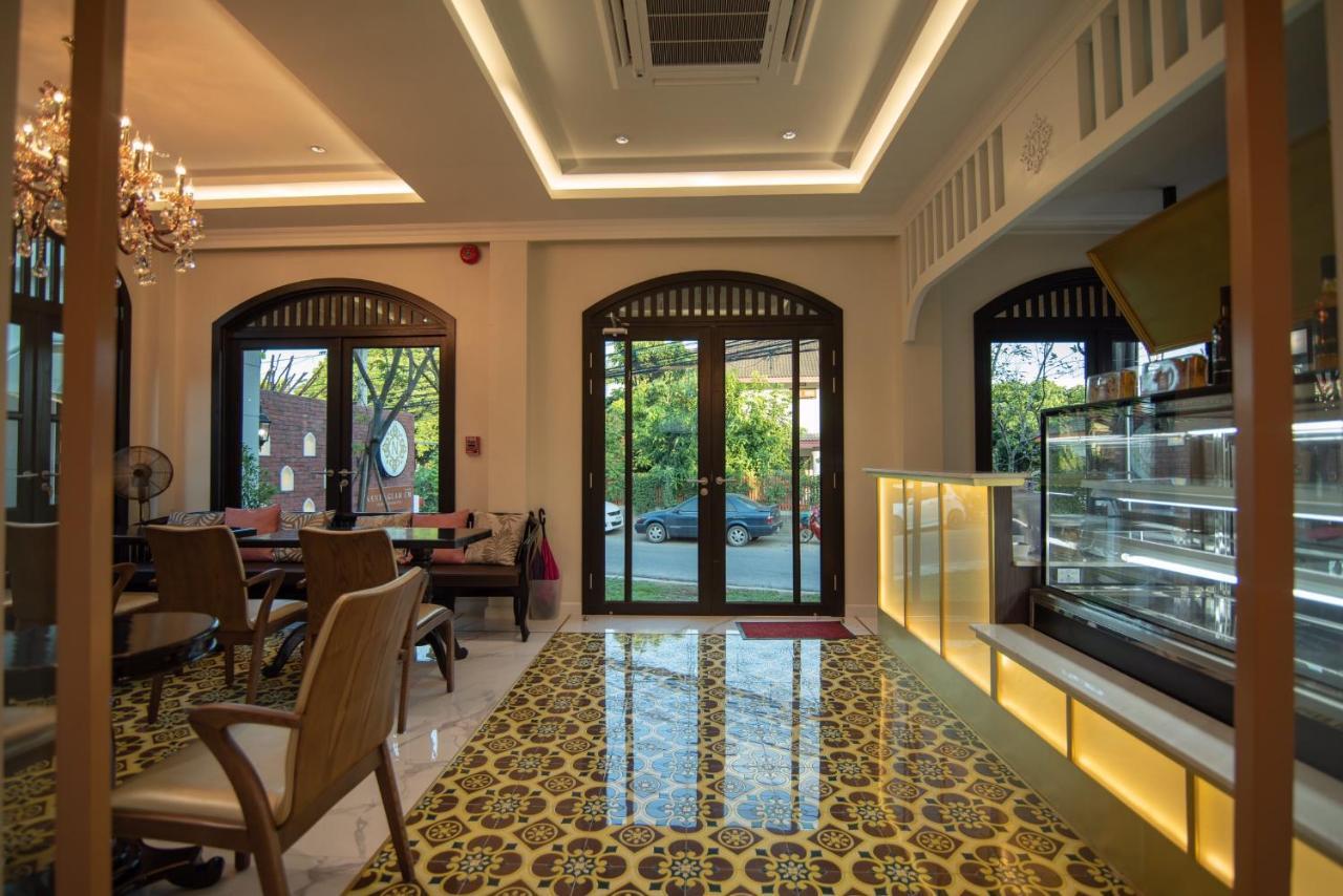 Nanta Glam Cm Hotel & Residences Chiang Mai Luaran gambar