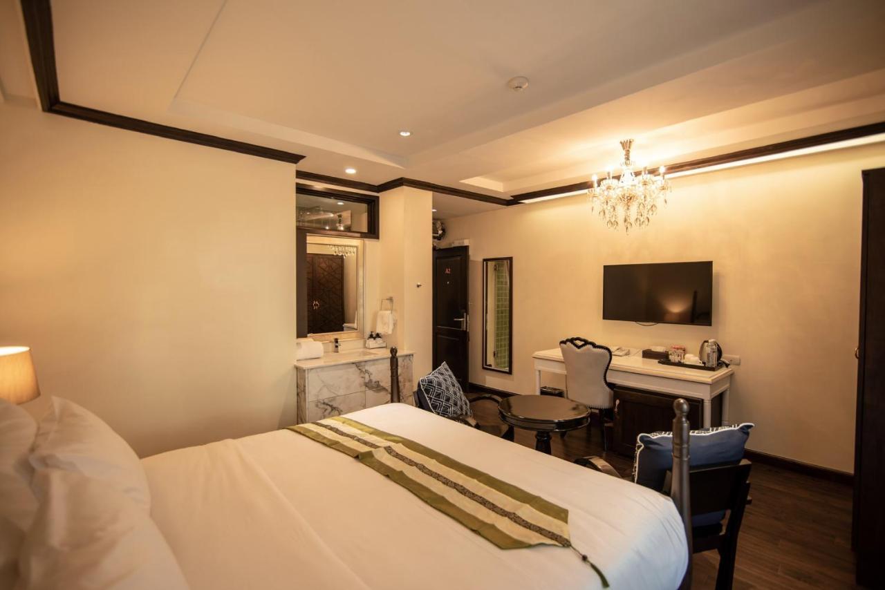 Nanta Glam Cm Hotel & Residences Chiang Mai Luaran gambar